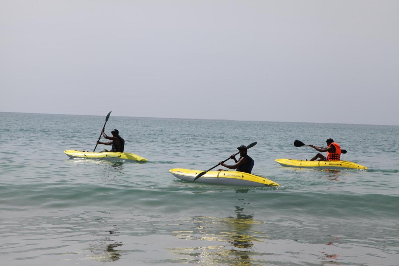 Aqua Marine Beach Hotel Kalkudah  Eksteriør bilde