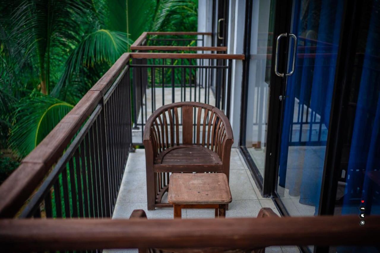 Aqua Marine Beach Hotel Kalkudah  Eksteriør bilde