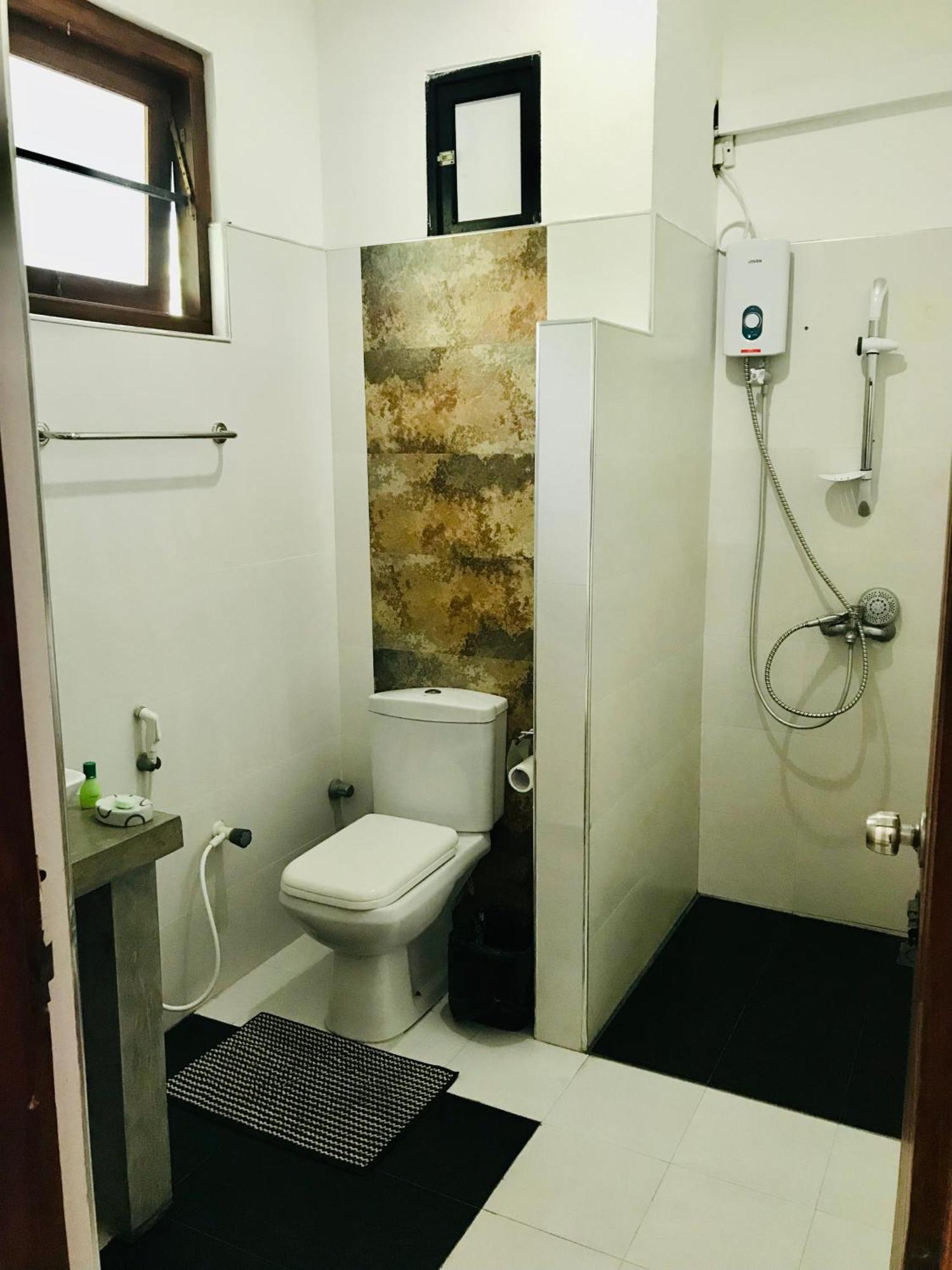 Aqua Marine Beach Hotel Kalkudah  Eksteriør bilde